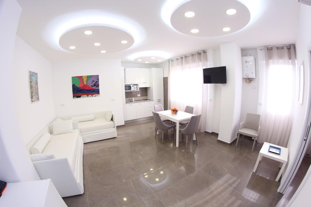 Mondo Suites Apartments Naples Exterior photo